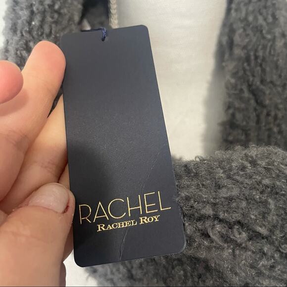 Rachael Roy gray infinity scarf NWT soft New - Picture 2 of 4